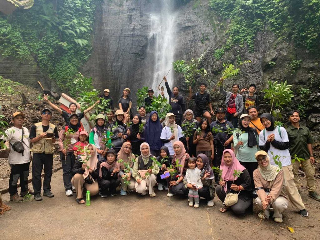 Penanaman Pohon